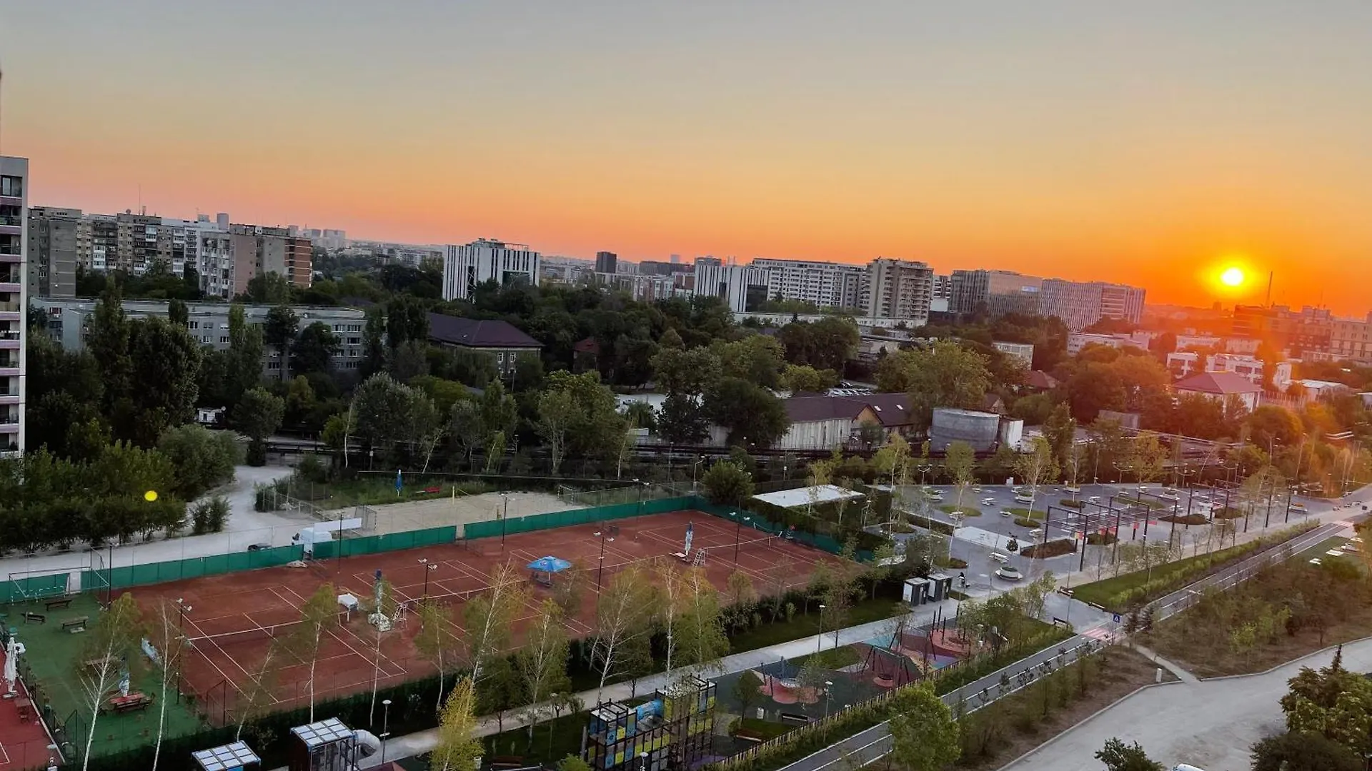 Panoramic Studio 464 Bucharest 0*,  Romania