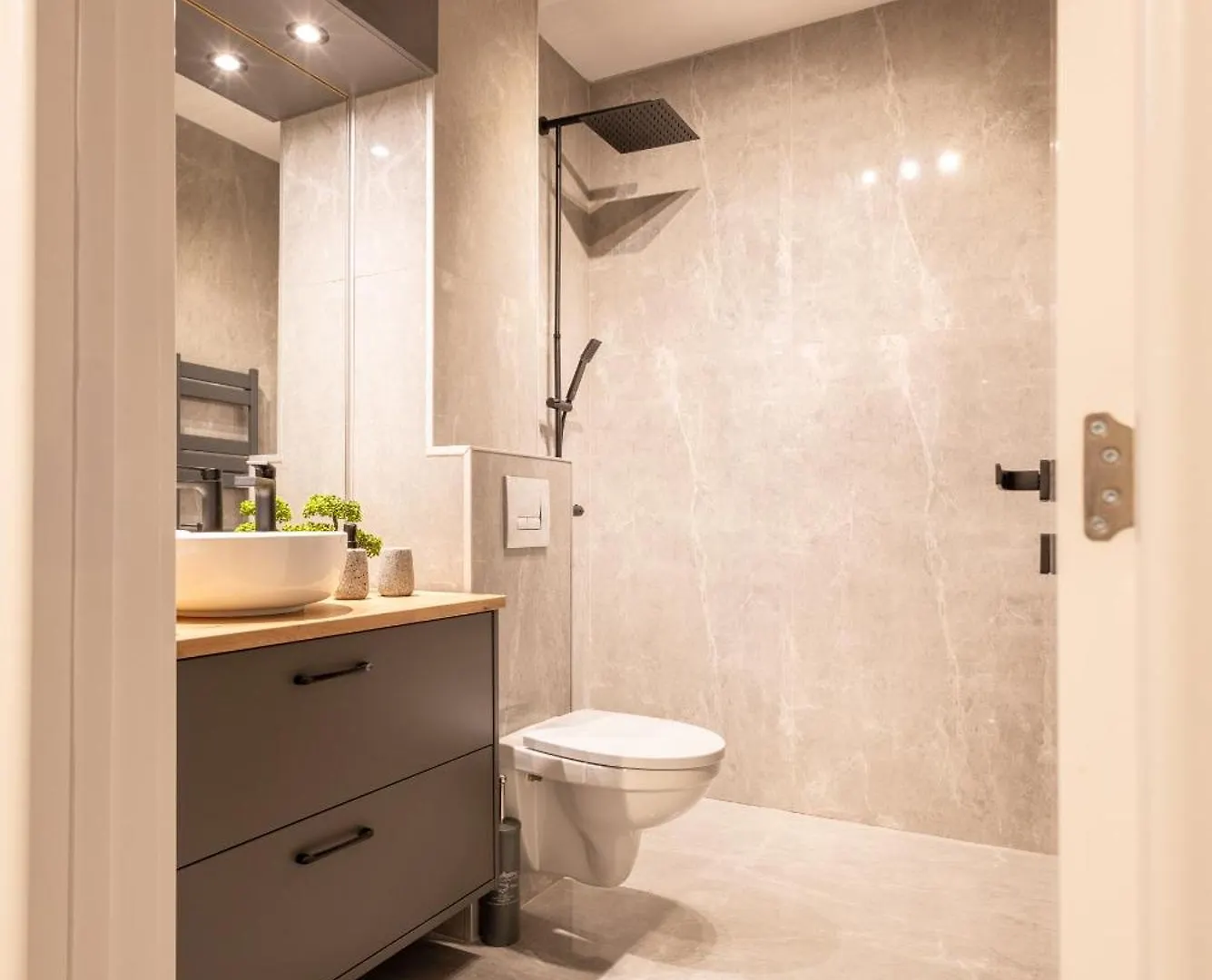 Panoramic Studio 464 Bucharest Apartment